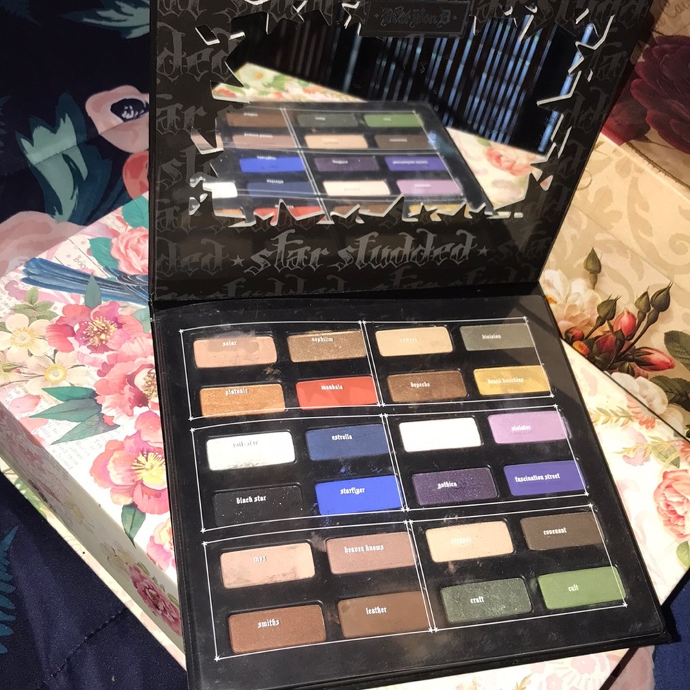 Kat Von D star studded palette(limited edition)